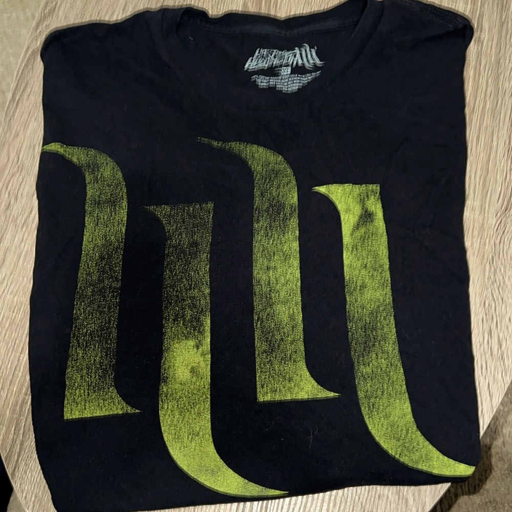 Men Tee Shirt Size XL